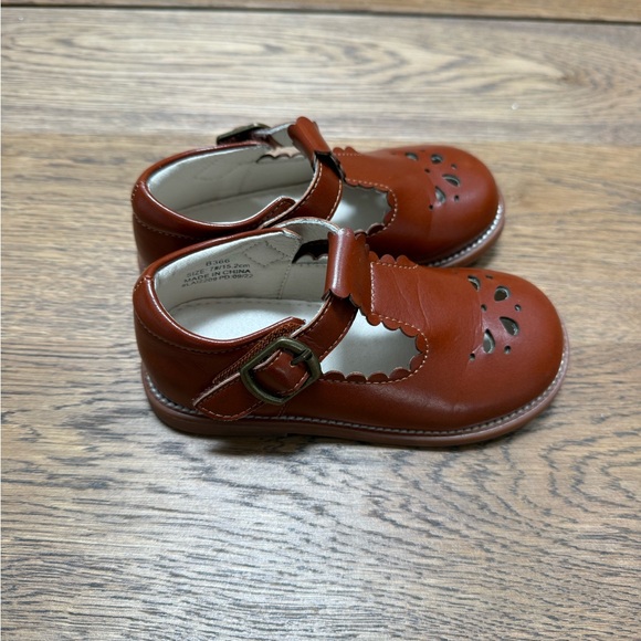 Toddler Mary Jane Dress Shoes - Picture 7 of 7